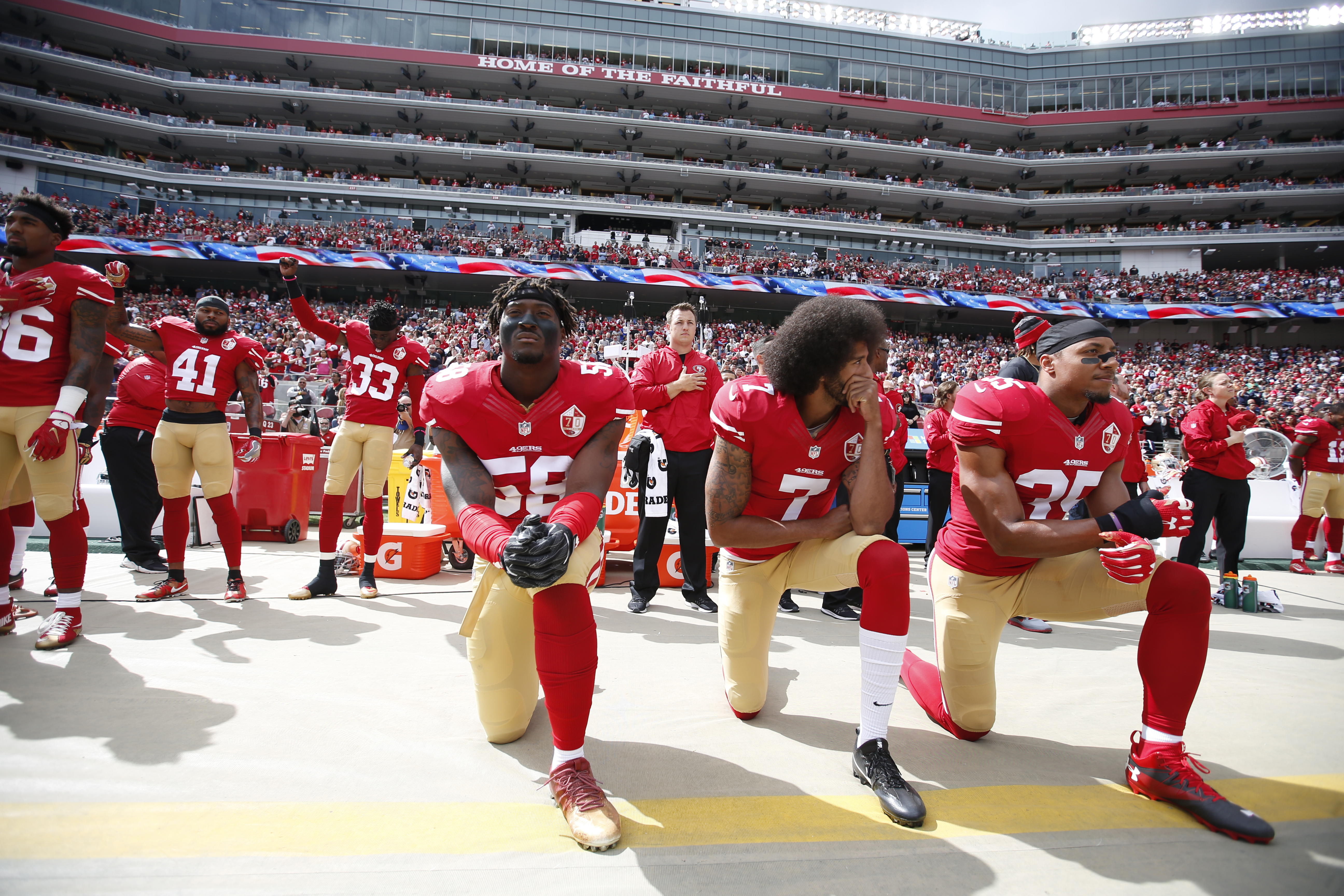 Colin Kaepernick won't support NFL, says league is 'actively blackballing me' and others who protested