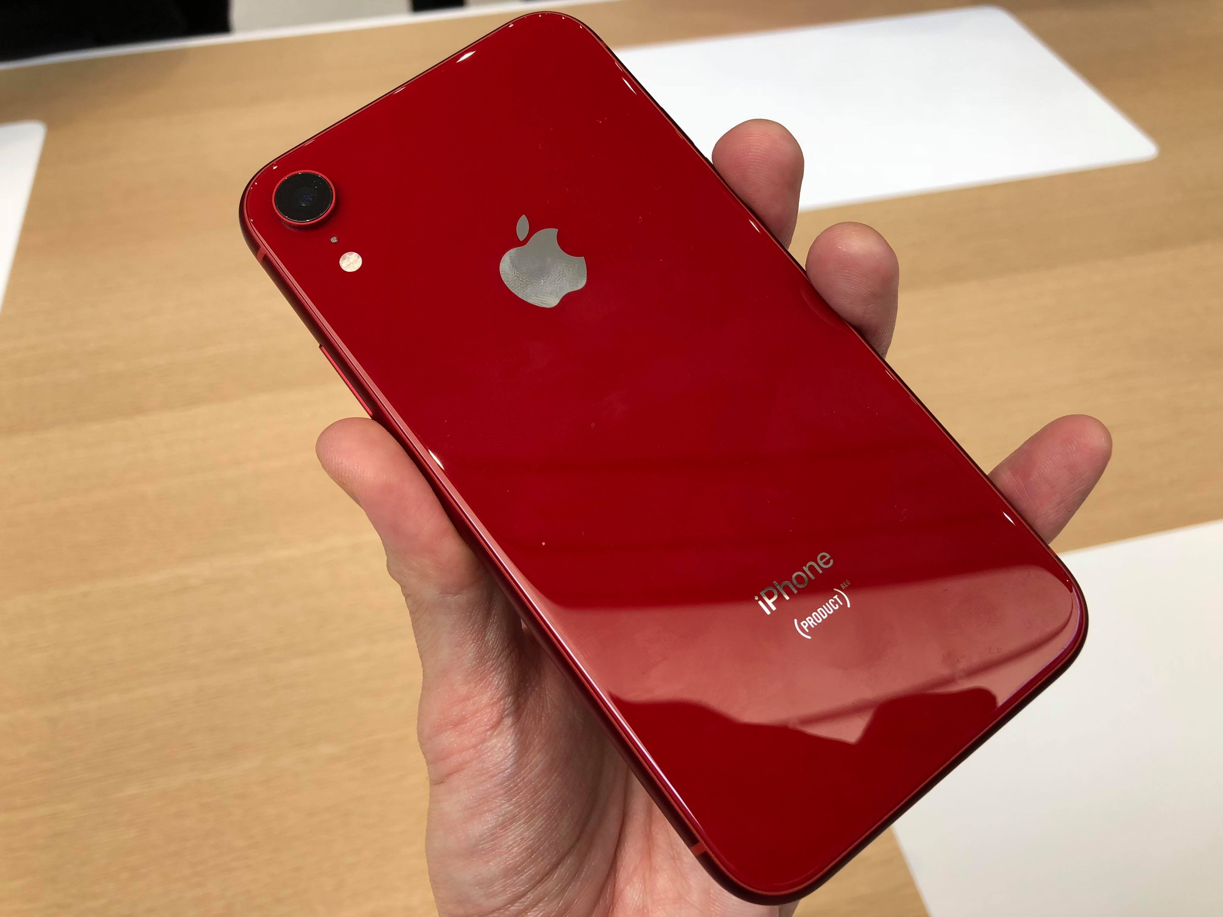 Красный хр. Iphone XR Red. Iphone XR красный. Iphone XR product Red. Айфон 10 XR красный.