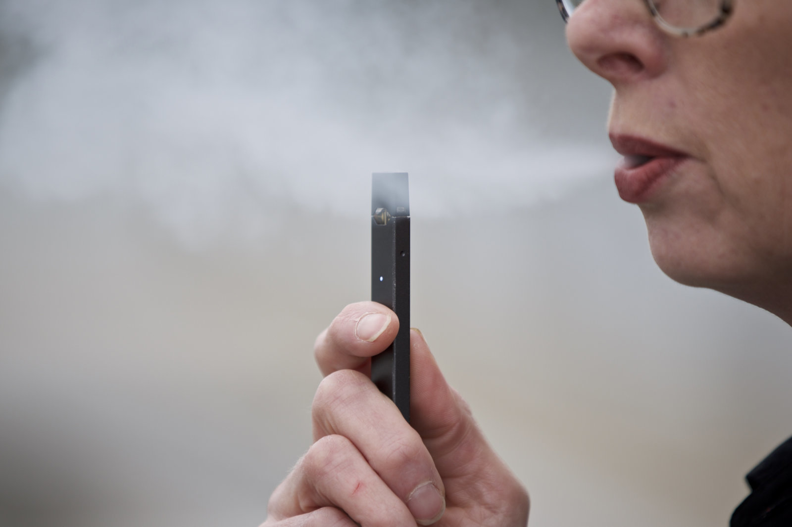 Juul Unproven Ads