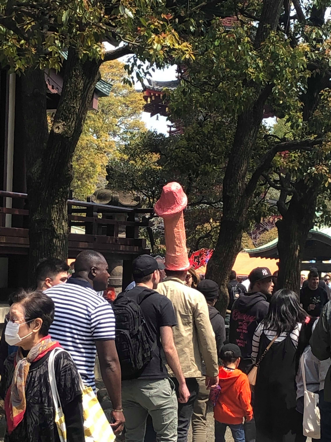 一柱擎天 成神物 日本人氣奇妙祭典 金山神社男根祭 Yahoo奇摩旅遊