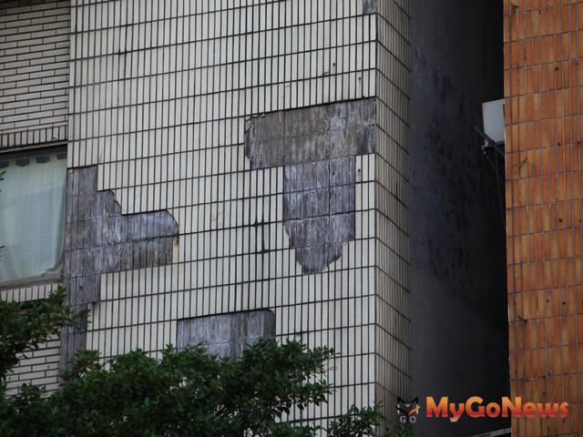 ▲台北市府：建築物外牆修繕補助得由住戶推派代表申請