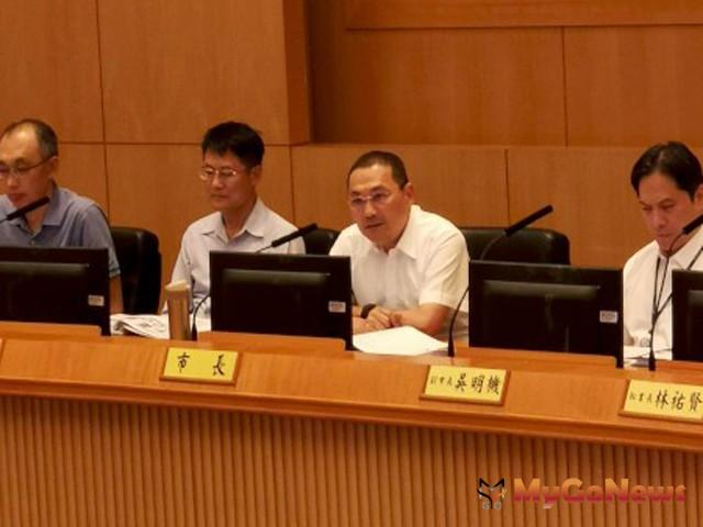 ▲新北捷運環狀線預計2019年底通車，侯友宜：2022年完成三條路線通車