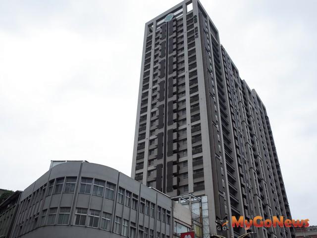 ▲捷運站小宅仍吃香，「冠德美麗台北」兩次標售賣掉一半