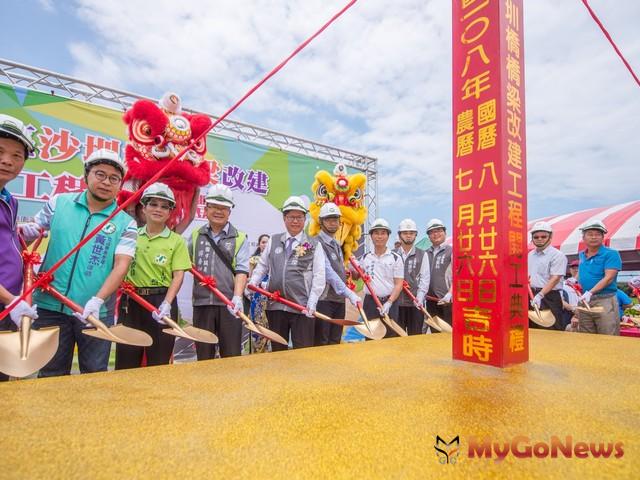 ▲沙圳橋橋梁改建工程預計2020年5月完工，將大幅改善埔心溪排水能力(圖：桃園市政府)