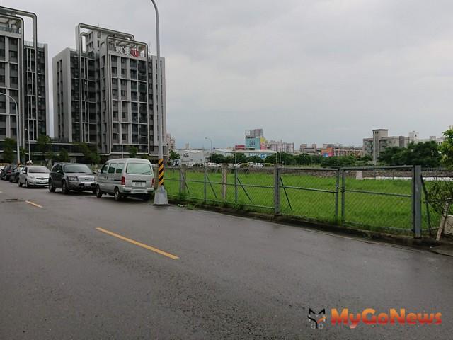 ▲積極創造招商就業市場 中市府標脫3宗5筆市有土地，圖為西屯區鑫港尾段84地號市有土地(圖：台中市政府)