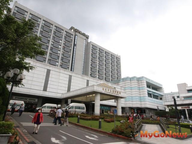 ▲北市馬偕醫院交易最熱銷，萬芳醫院「4字頭」最親民，新北三重聯合醫院交易量居冠