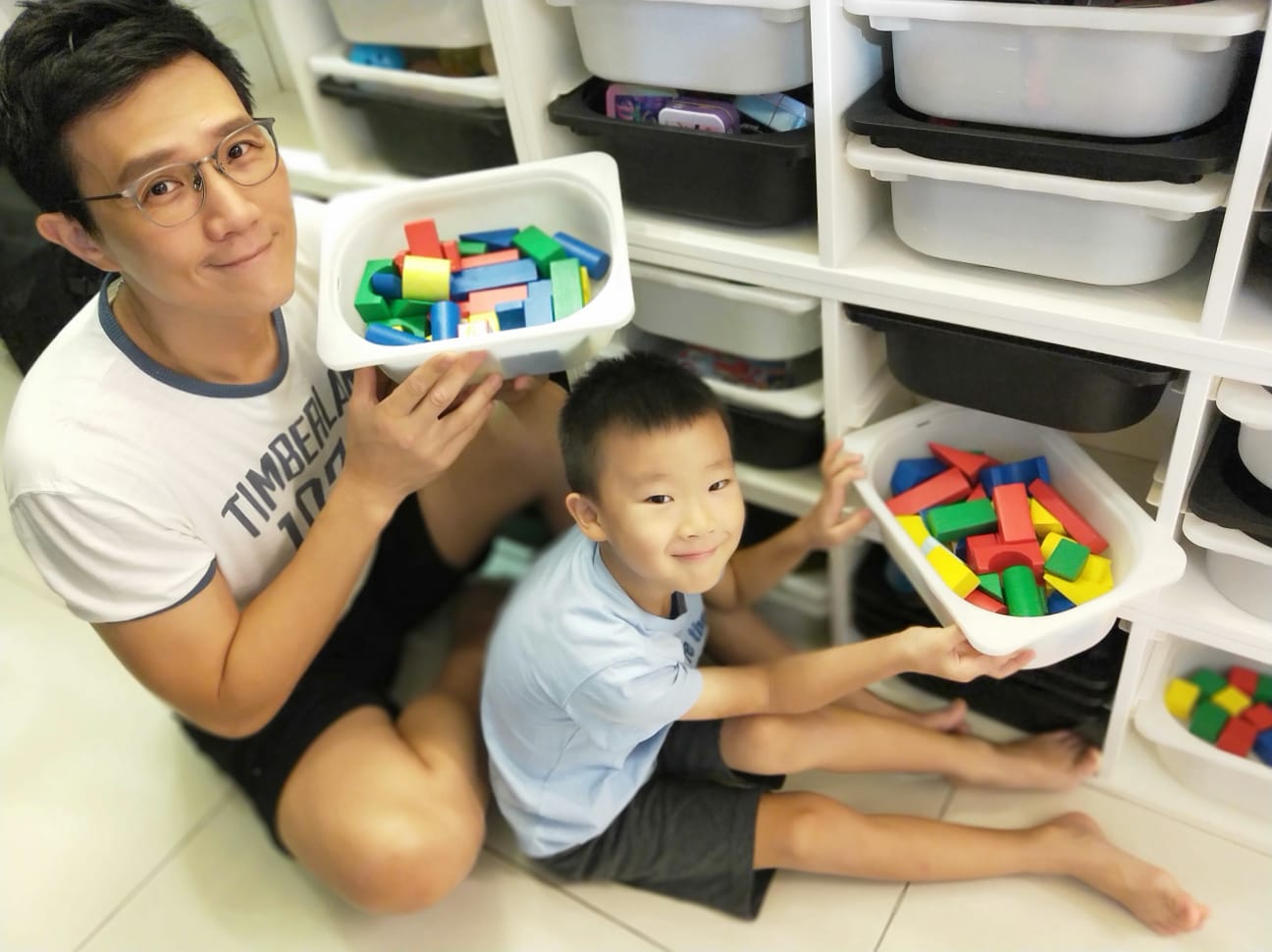 【親子時尚】蔣偉文最愛與孩子玩「恐怖箱」　用玩具培養孩子創造力