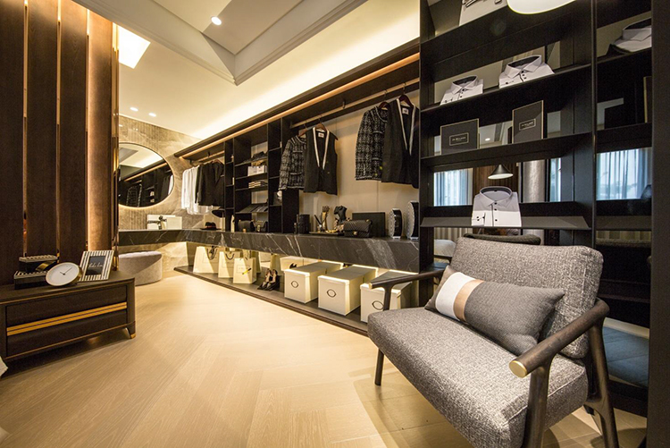 戶戶景觀雙主臥大宅設計，二代同堂融居生活。