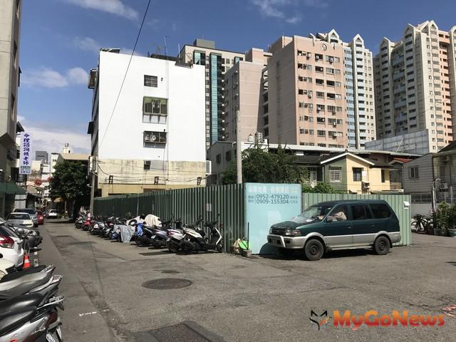 ▲中市921震災全倒建物首案危老重建，獲20％容積獎勵(圖：台中市政府)