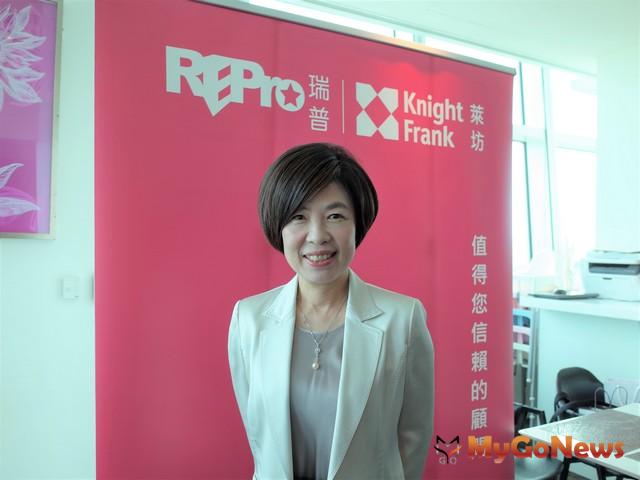 ▲瑞普萊坊總經理劉美華表示，近兩年企業重砸超過600億購置總部，整棟預售連兩年破百億，高級訂製風成潮流