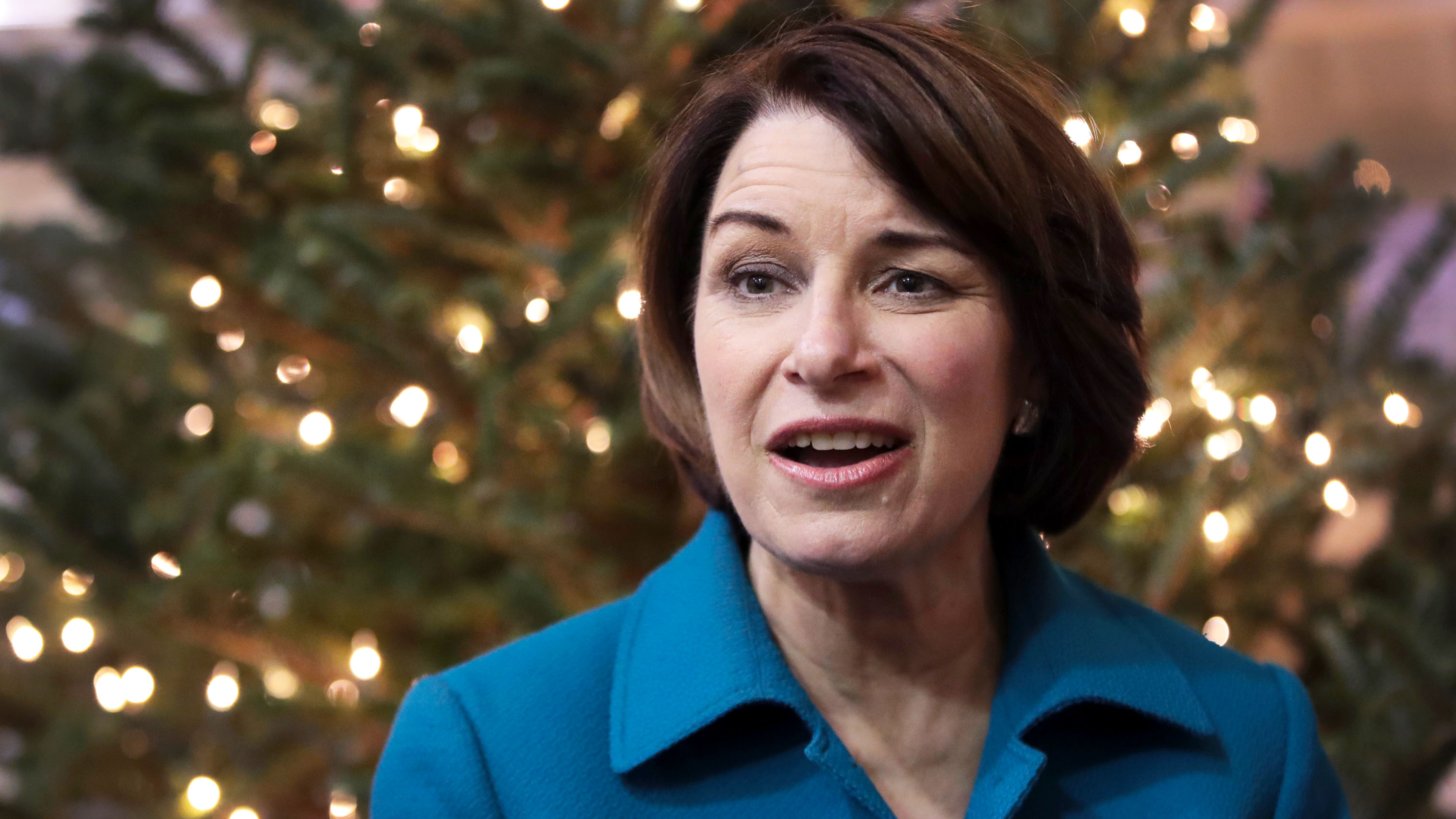 Klobuchar Is Banking on Iowa Moderates. Her Problem: So Is Buttigieg