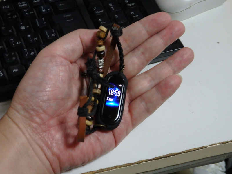Wooden strap for Mi Band 4