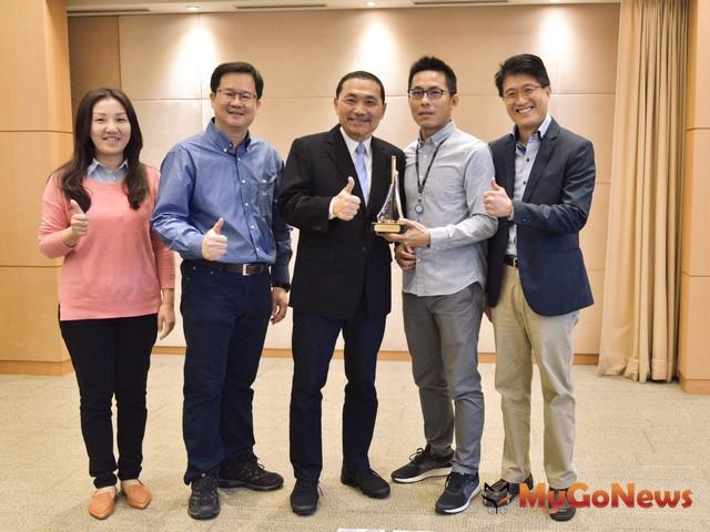 ▲新店央北、三峽國光社宅榮獲金質獎肯定 城鄉局首次獲獎品質再升級(圖：新北市政府)