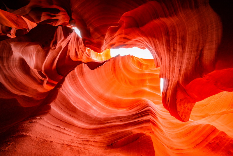 圖說5：老一輩的納瓦荷族人，將大峽谷國家公園內的羚羊峽谷，視為靜思與神靈溝通的寶地。