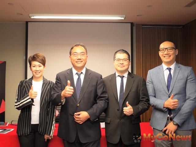 ▲仲量聯行2020年1月8日記者會，左起投資部資深副總吳瑤華、總經理趙正義、商業不動產部副總劉建宇、不動產策略顧問副總侯文信