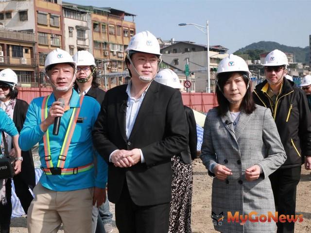 ▲視察城際轉運站工地 林右昌市長勉早日完成站區交通環境改造(圖：基隆市政府)