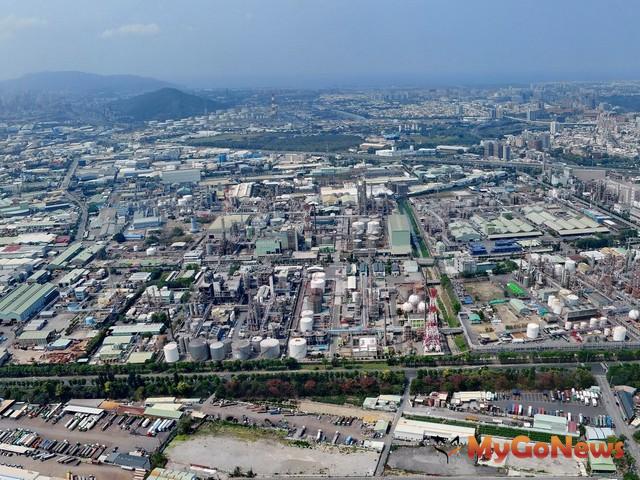 ▲都發局：特定媒體報導偏頗不實，澄清大社工業區降編案均依法依中央規定審議(高雄市政府)
