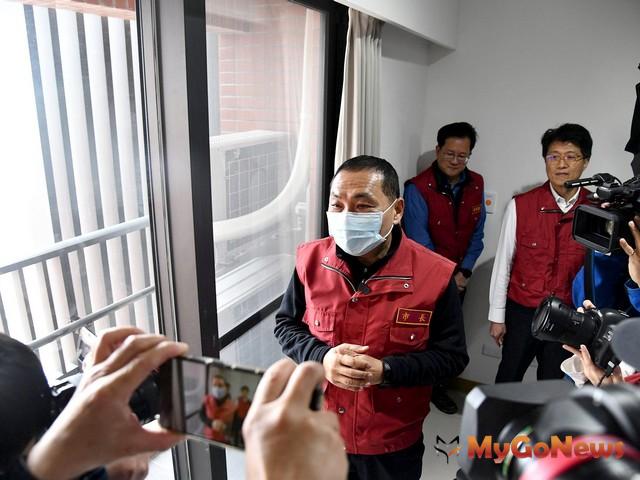 ▲啟用新店央北社宅為醫護人員駐所，侯友宜盼做第一線醫護人員強力後盾(圖：新北市政府)