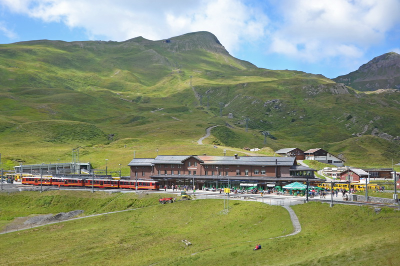 圖/小夏戴克車站 Kleine Scheidegg