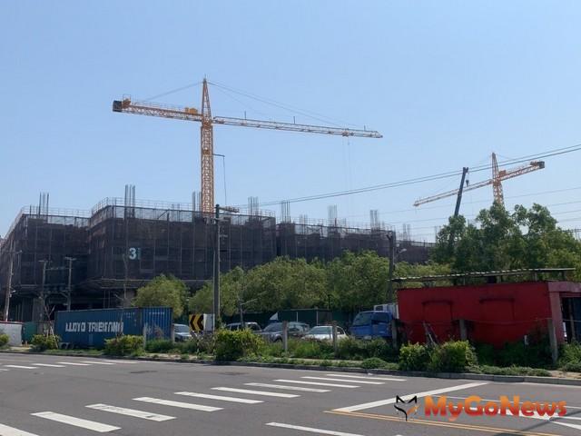 ▲中市建照及雜照自動展延2年，公會肯定有助緩和營建市場(圖：台中市政府)