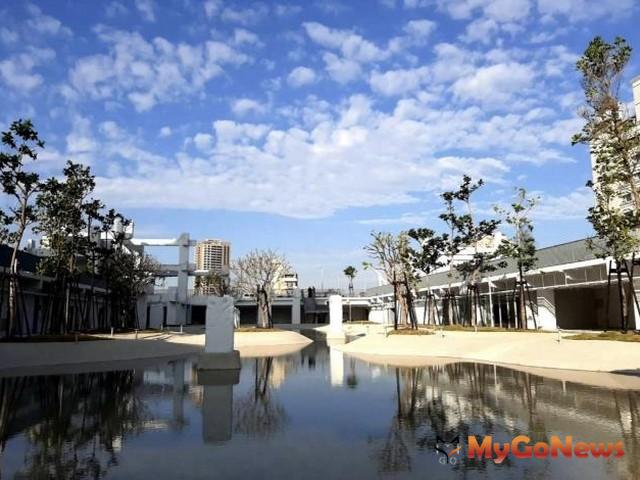▲河樂廣場修訂土地使用管制規定，並於4月21日起公告展覽30天，黃偉哲期招商提供多功能服務(圖：台南市政府)