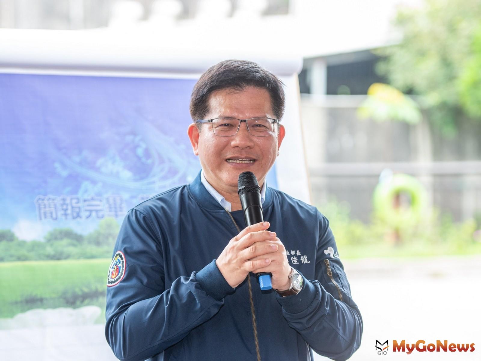 ▲交通部長林佳龍表示，桃園是一個充滿活力的新興都市，其中軌道建設更以「三心六線、美好實現」為願景積極推動(圖：桃園市政府)