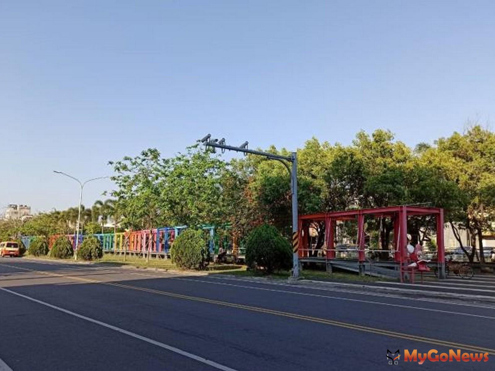 ▲告別老舊紙圖，解編公設用地，新營都市計畫第三次通盤檢討第一階段發布實施(圖：台南市政府)