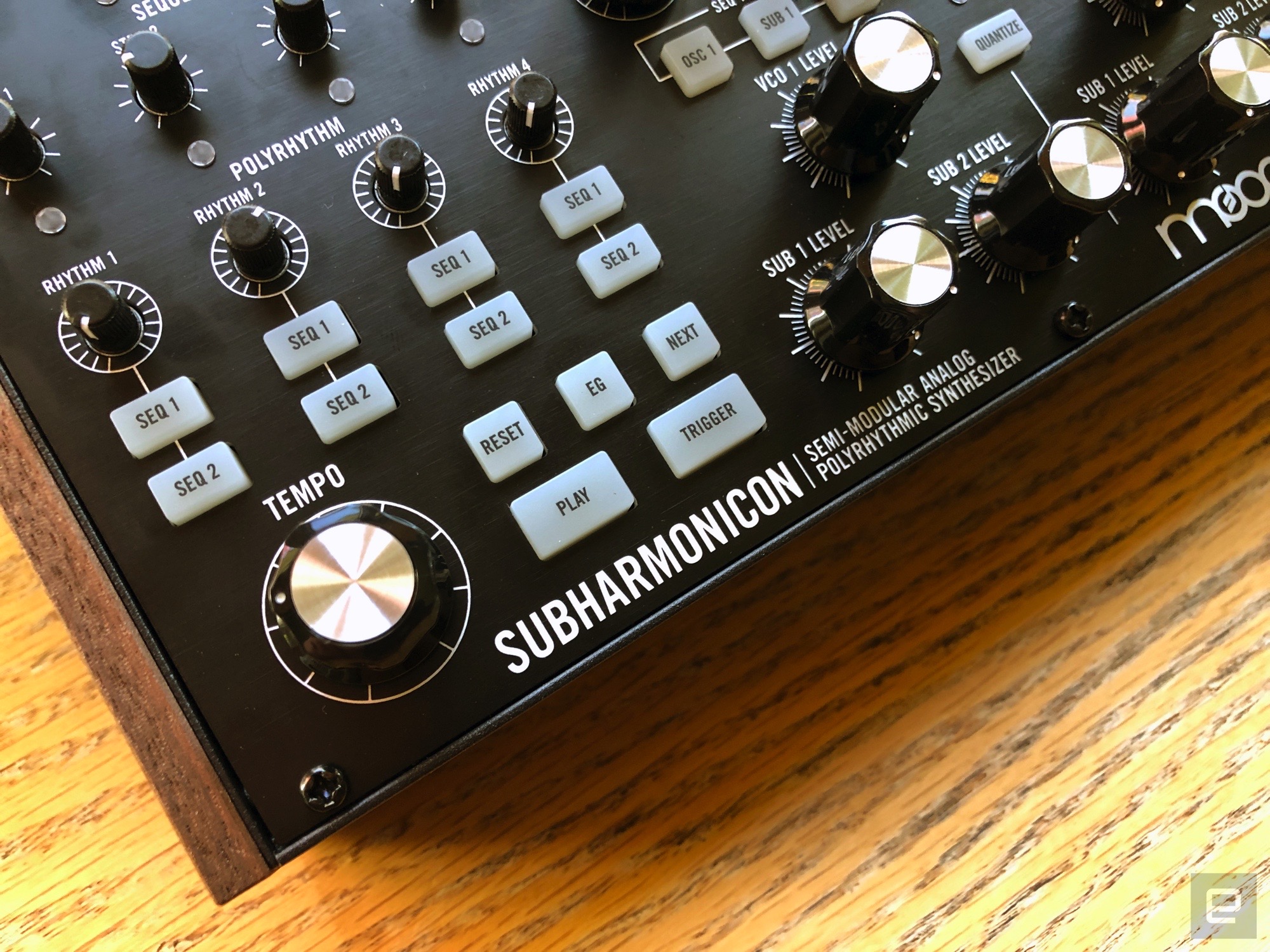 オプティミスティック MOOG subharmonicon ポリリズムシンセ 最終