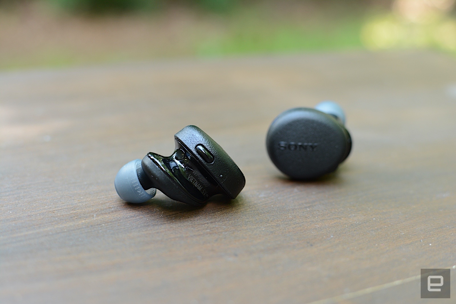 Sony WF-XB700 wireless earbuds review: Extra bass, extra sacrifice