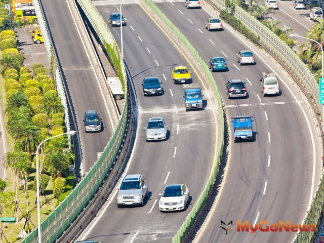 ▲工程會：避免高架橋下混凝土塊掉落，強化設計施工及維護