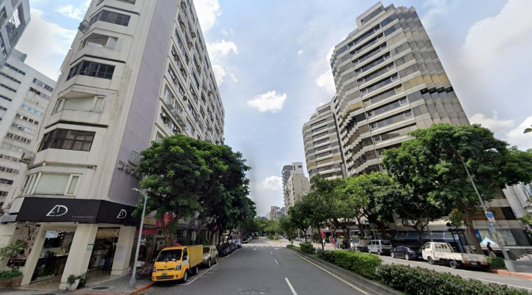 ▲北市安和路一段約10坪店面，出現新高單價。(翻攝自Google街景)