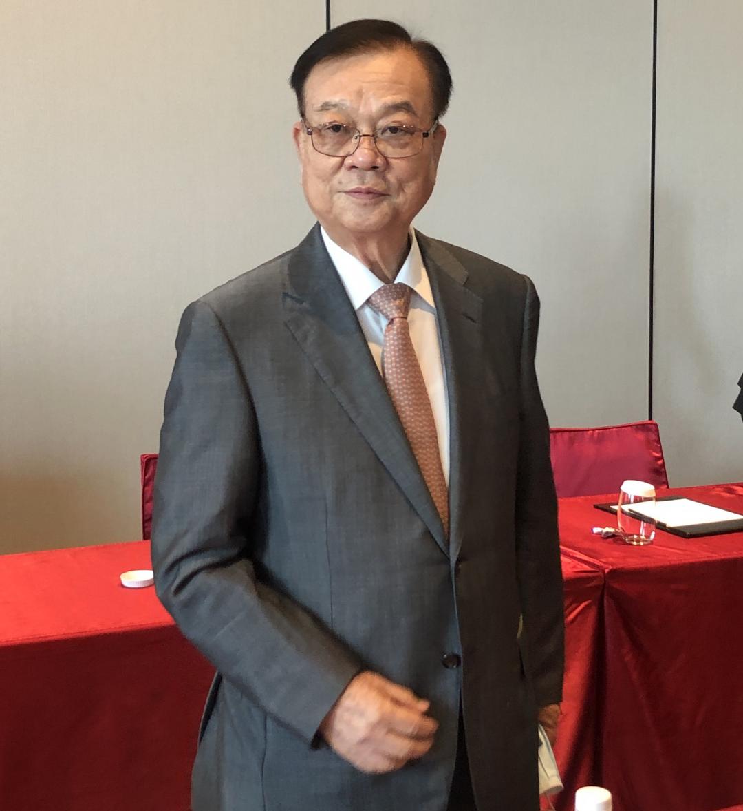 ▲皇翔建設董事長廖年吉宣布取消北車台汽案興建五星級飯店。