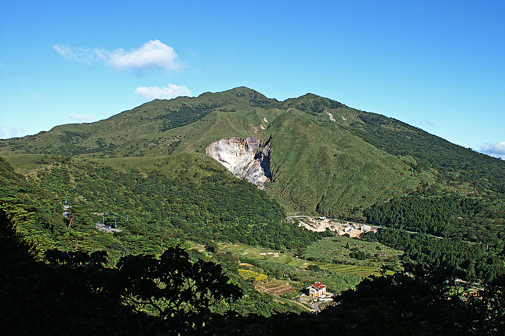挑戰台北第一高峰七星山 征服 古文明 金字塔遺跡 Yahoo奇摩旅遊