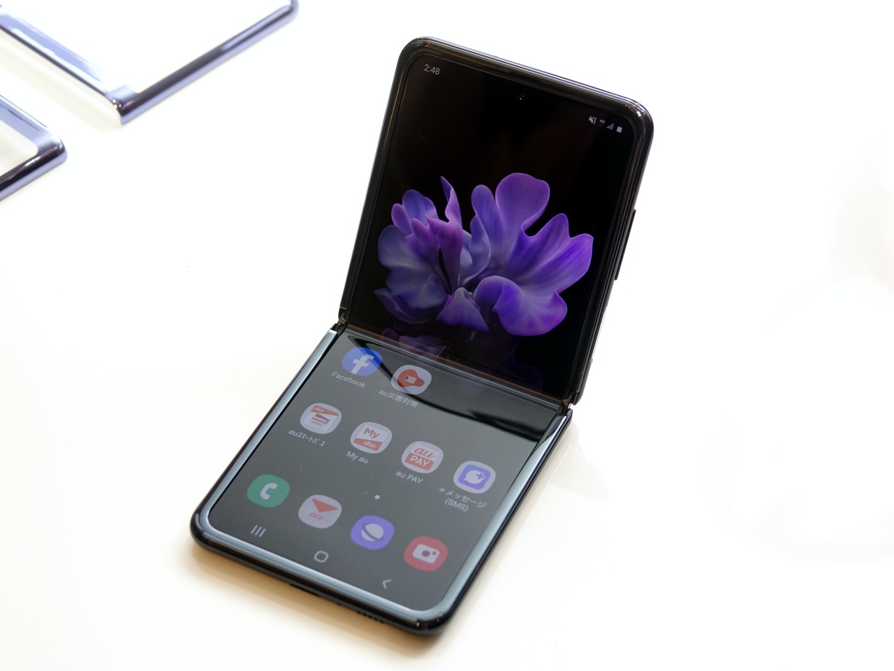 Au が約16万円の Galaxy S Ultra 5g を数か月で発売にこぎつけたワケ Engadget 日本版