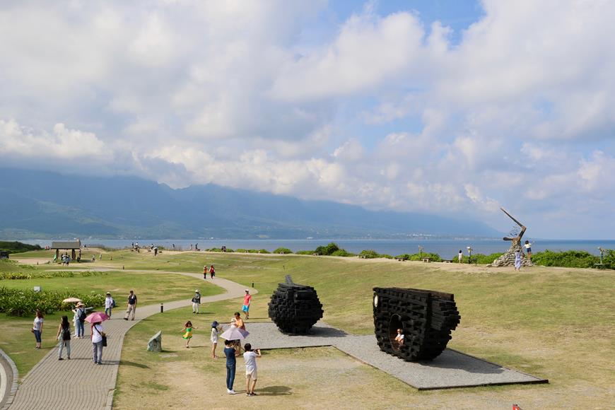 加路蘭海岸坐落許多大型藝術品（圖片來源：shutterstock）