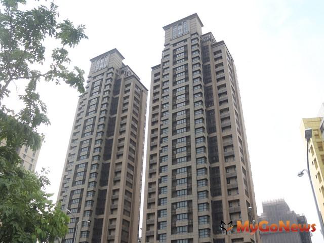 ▲平均兩周賣一戶 這區豪宅身價高又搶手，圖為「冠德遠見」