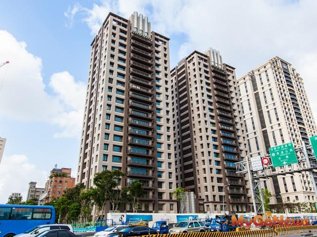 ▲不畏疫情逆勢買進，「台北信義」成交每坪172萬元