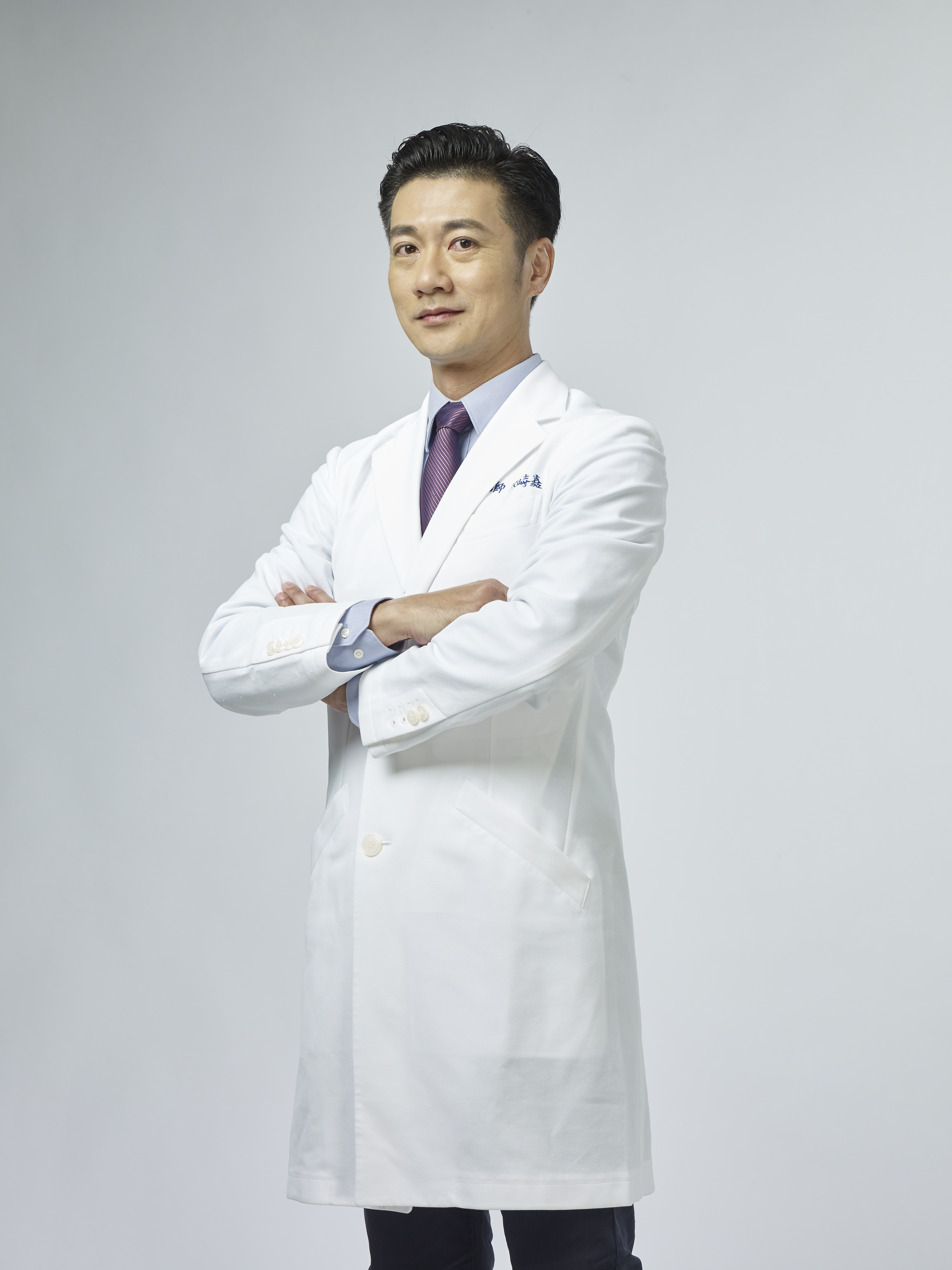 雅丰唯心中醫診所 中醫師陳峙嘉