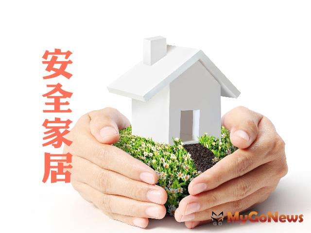 ▲公寓大廈住戶不得於防火巷弄堆置雜物影響公共安全！
