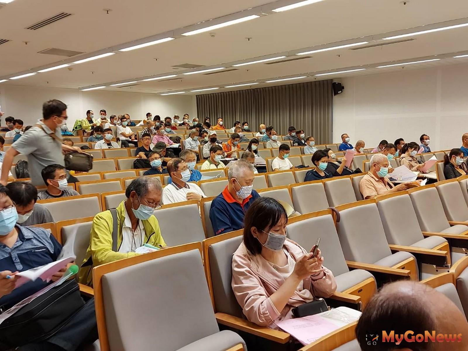 ▲工務局強化救災機制，危險建物評估演練登場，動員百位建築專業技師，保障災後民眾財產安全(圖：高雄市政府)