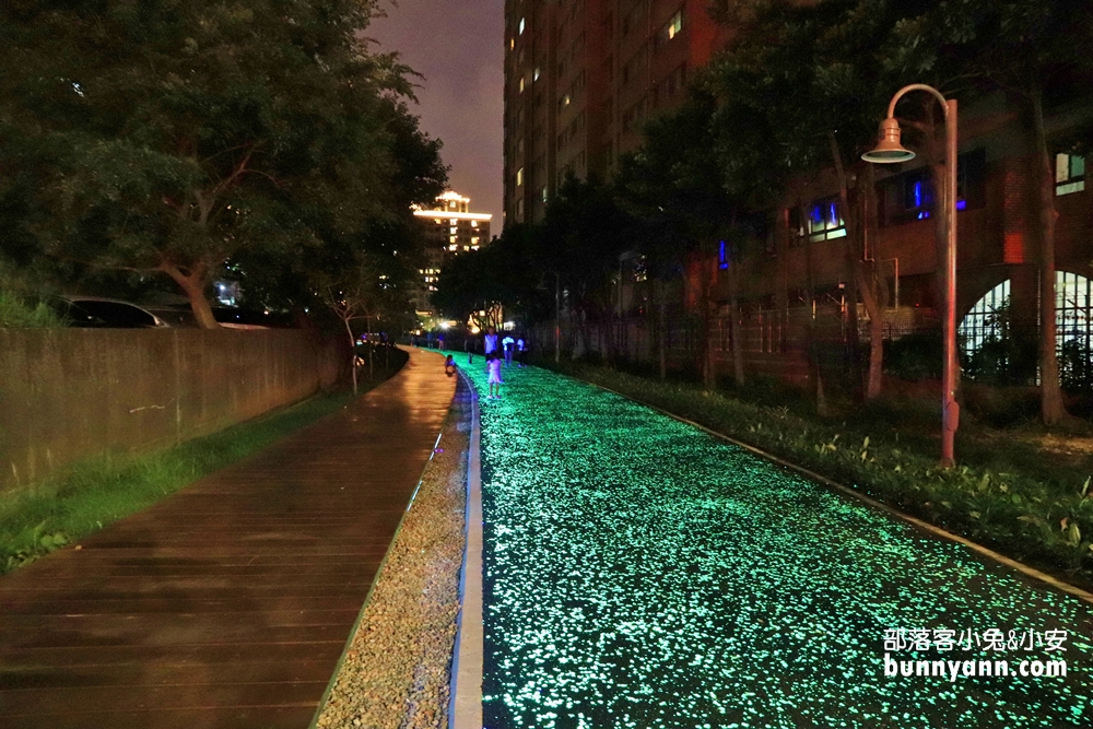 陸地版綠眼淚 桃園全新夜間散步秘境 蓄光石星光步道 宛如星空般璀璨 Yahoo奇摩旅遊