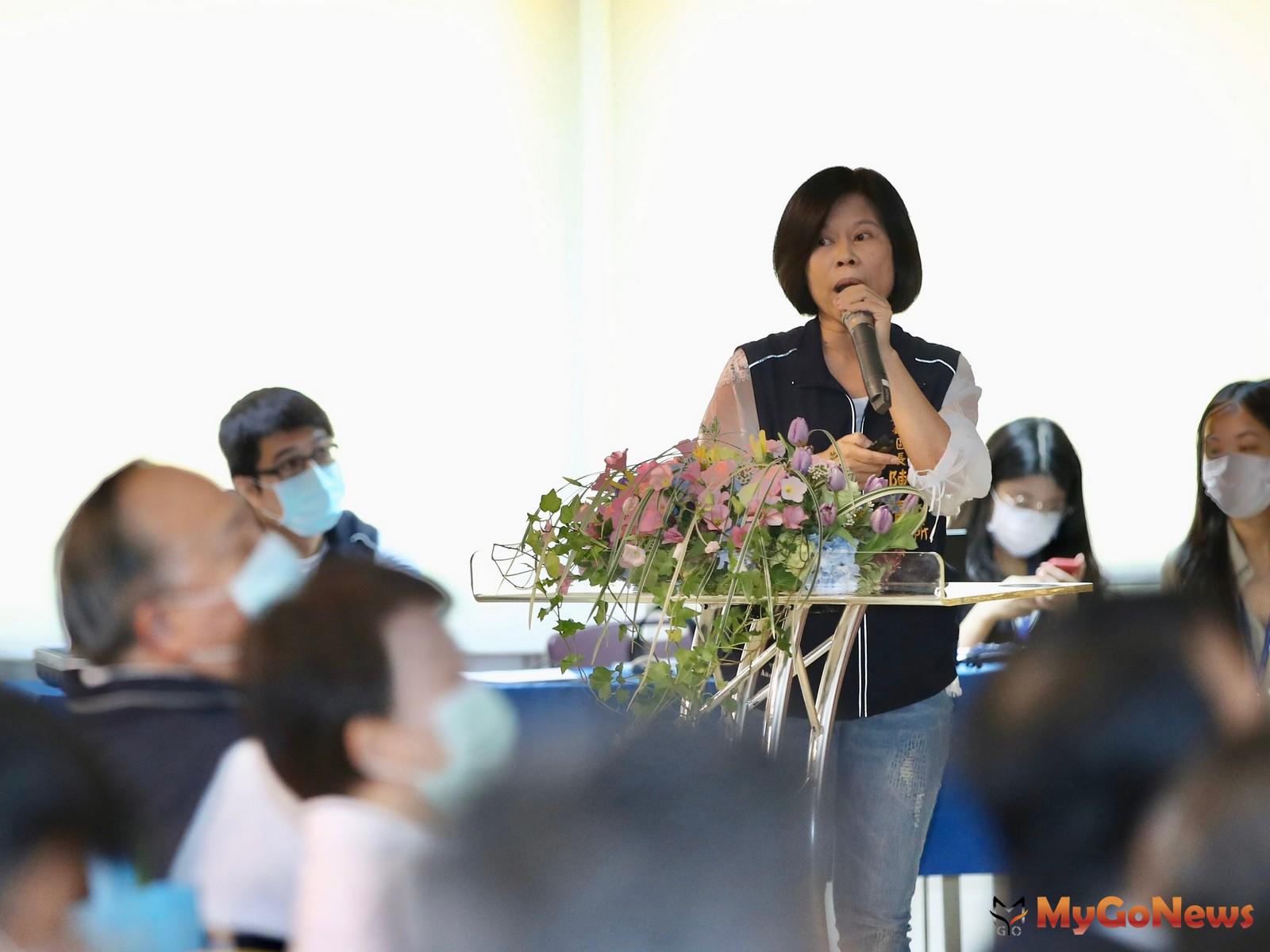 ▲西屯區公所由西屯區長陳寶雲進行區務報告(圖：台中市政府)