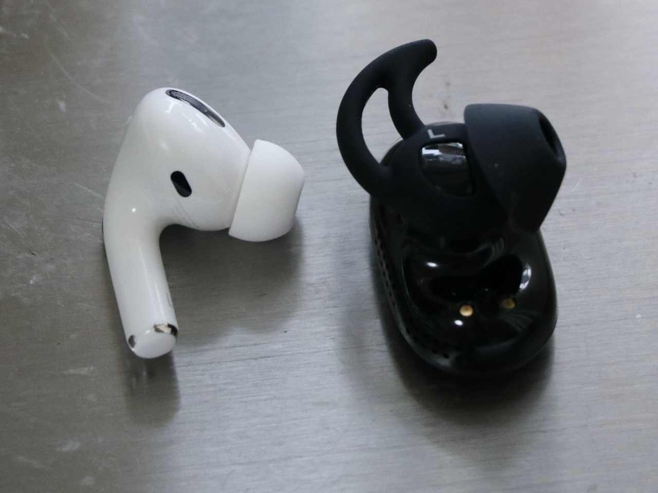 Airpods Pro キラーかも Boseノイキャン完全無線イヤホン Qc Earbuds レビュー Engadget 日本版