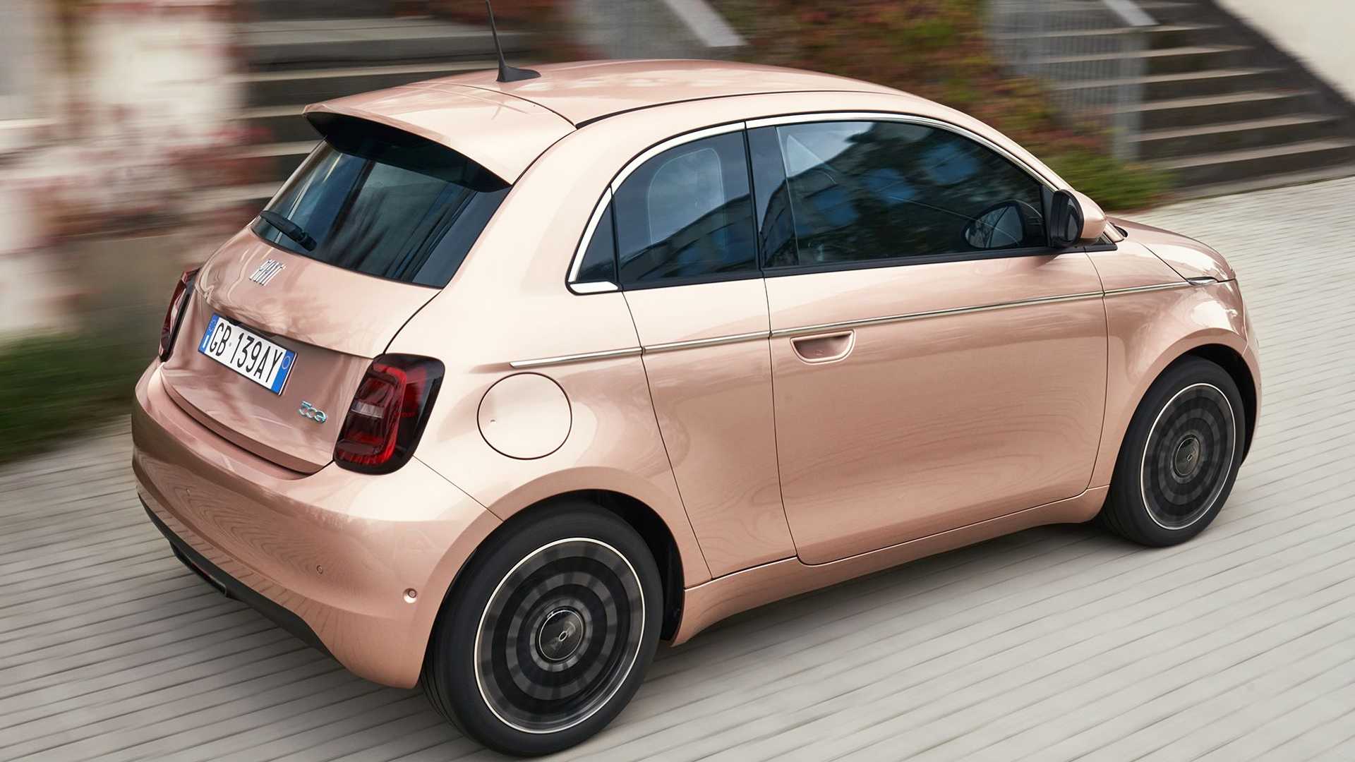 多了小門更方便 Fiat 500 Electric 3 1正式發表 Yahoo奇摩汽車機車