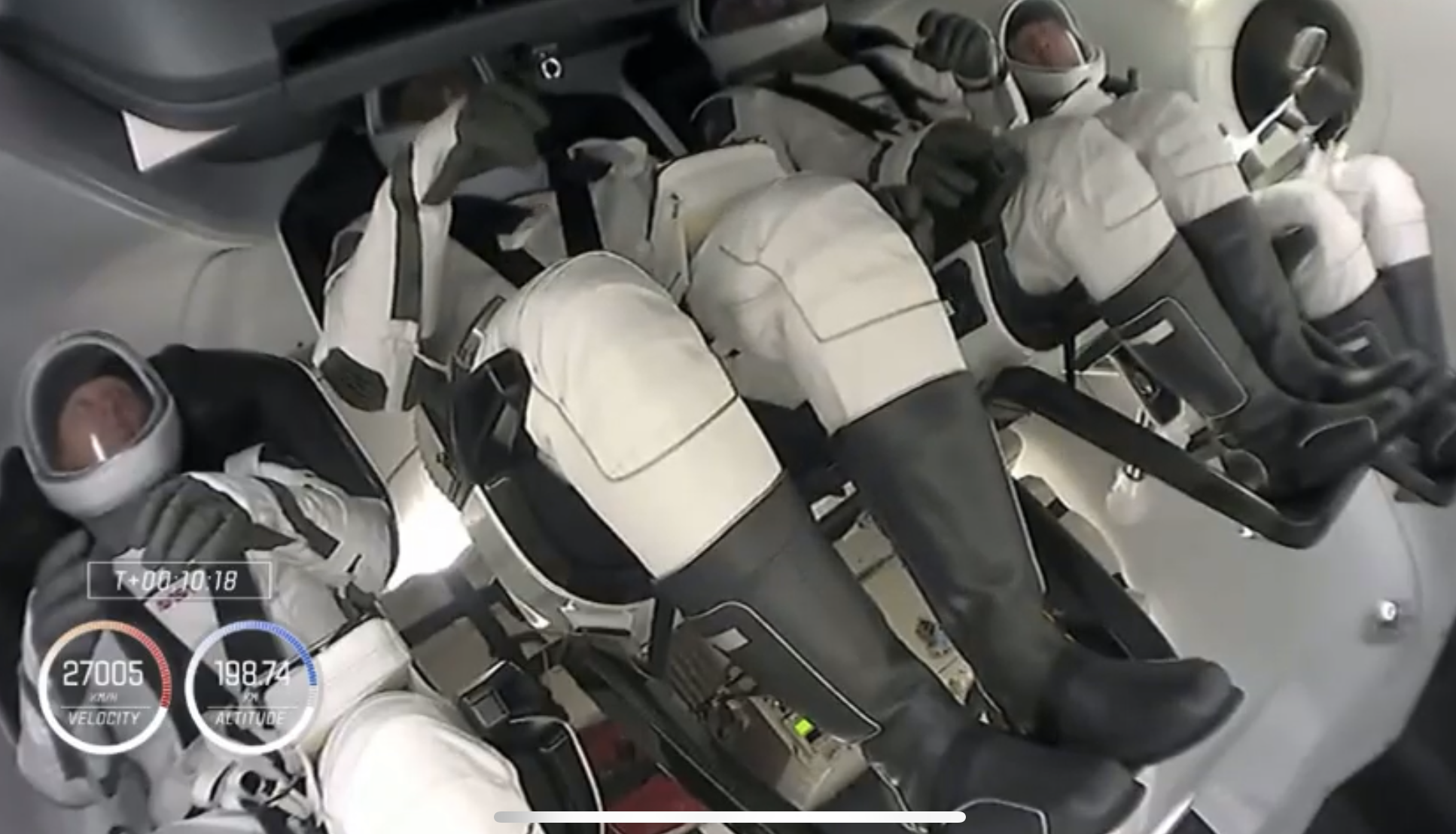 Spacex 野口飛行士搭乗のcrew Dragon打ち上げ成功 民間による商業人員輸送第1号 Engadget 日本版