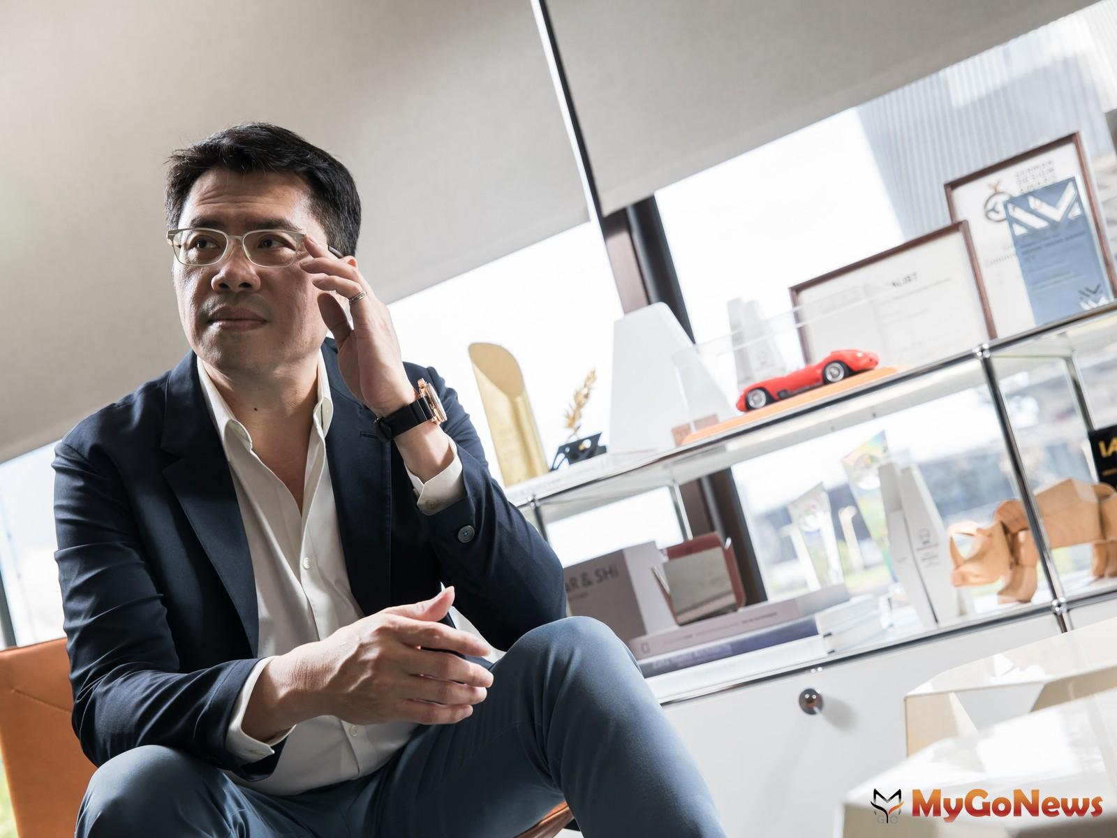 ▲負責愛爾麗集團企業總部全案規劃的羅耕甫建築師表示，建築理念是台灣目前第一、也是唯一的建築設計架構，這樣的規劃可以成為台灣頂級辦公室規劃設計的新指標(資料來源:mygonews)