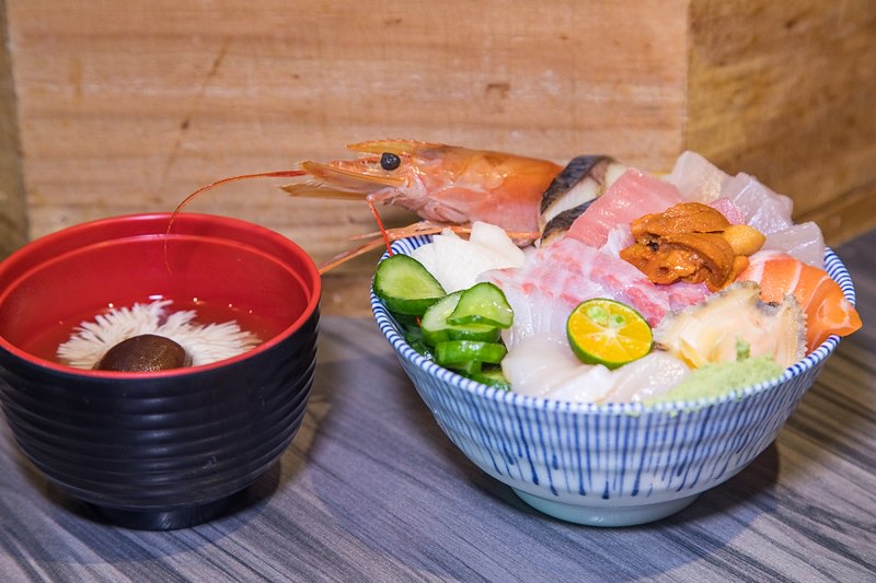 台北東區 星海食事所 海鮮丼飯 17種食材自由配 鮮甜度完全對得起價格 Yahoo奇摩旅遊