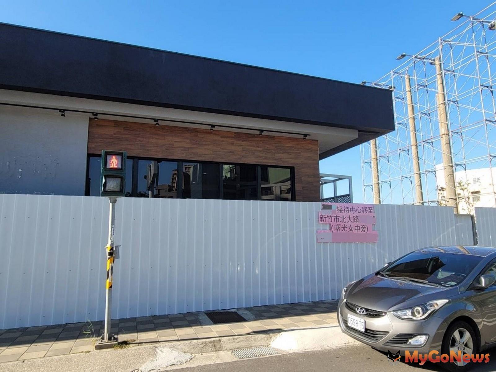 ▲第1波預售屋聯合稽查 新竹建案廣告業者不法銷售遭罰120萬，A建案銷售中心因未取得建築許可遭停止使用(圖/內政部)
