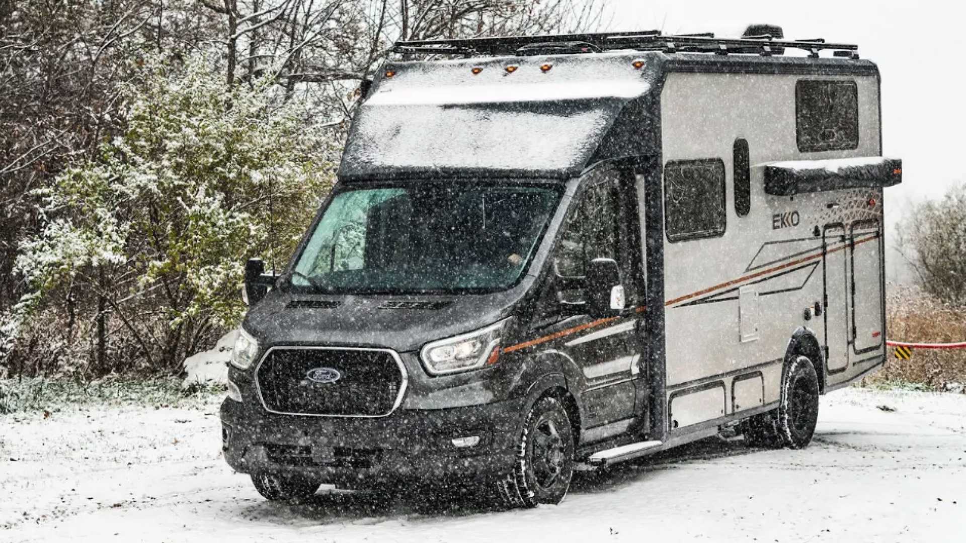 Winnebago Ekko 露營車透過巧妙的浴室設計來善用有限的車內空間 Yahoo奇摩汽車機車