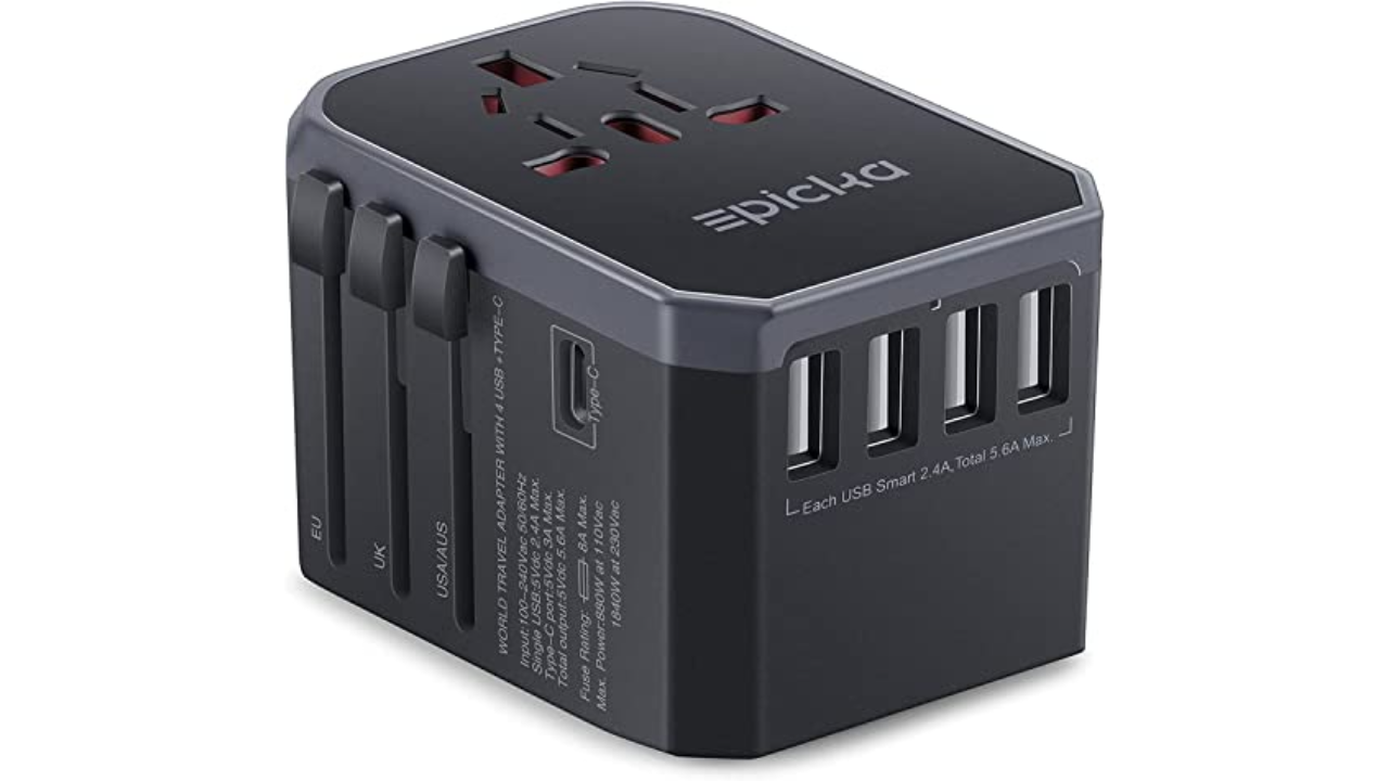 The 8 tech gadgets to make traveling easier, according to flight crew ...